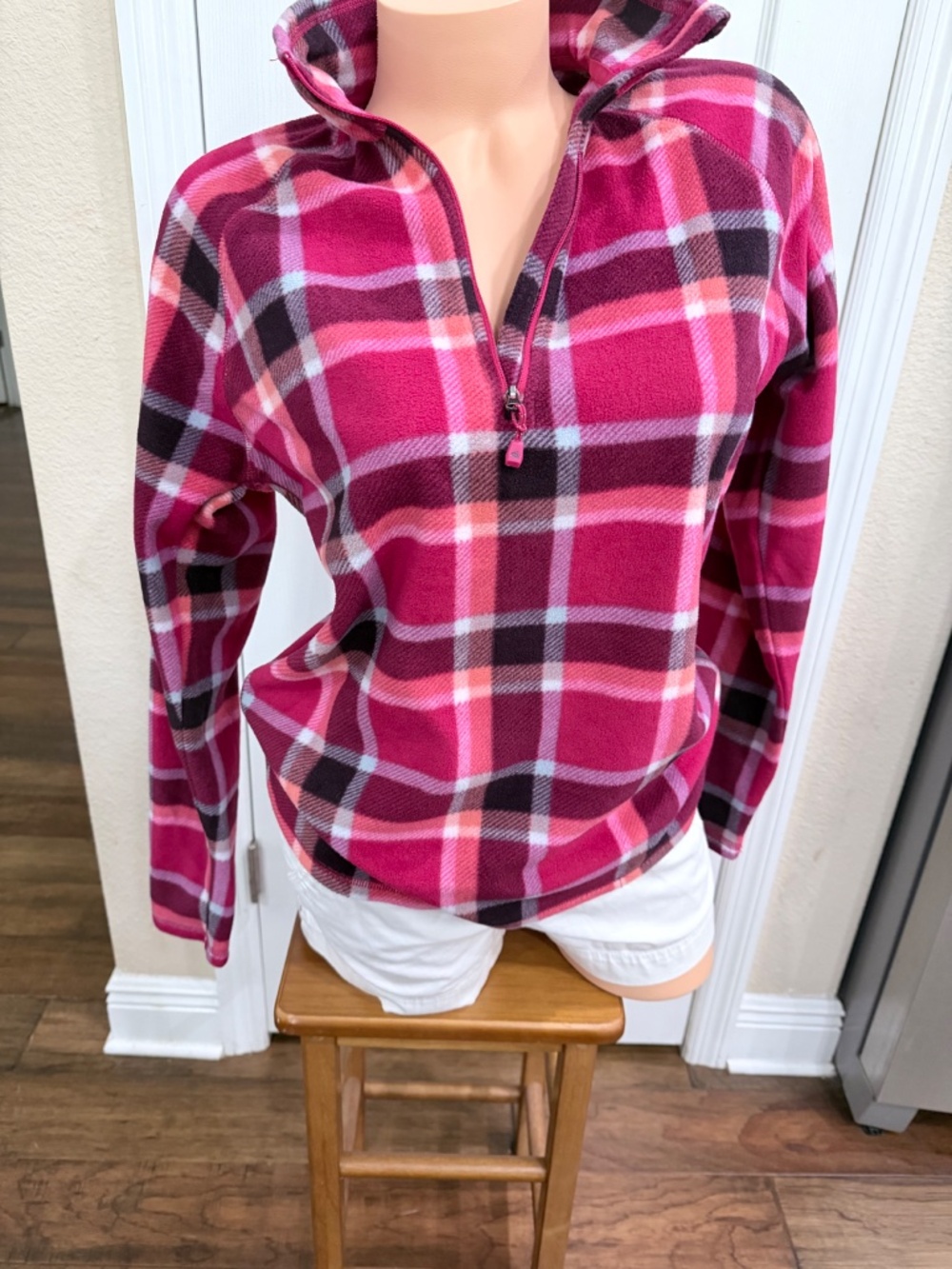 Eddie Bauer Pink Red Plaid Quarter Zip Fleece Pullover Women’s Small
